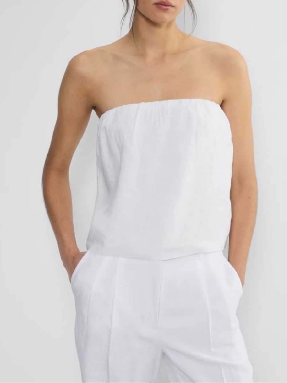 Babaton Midtown Linen Tube Top